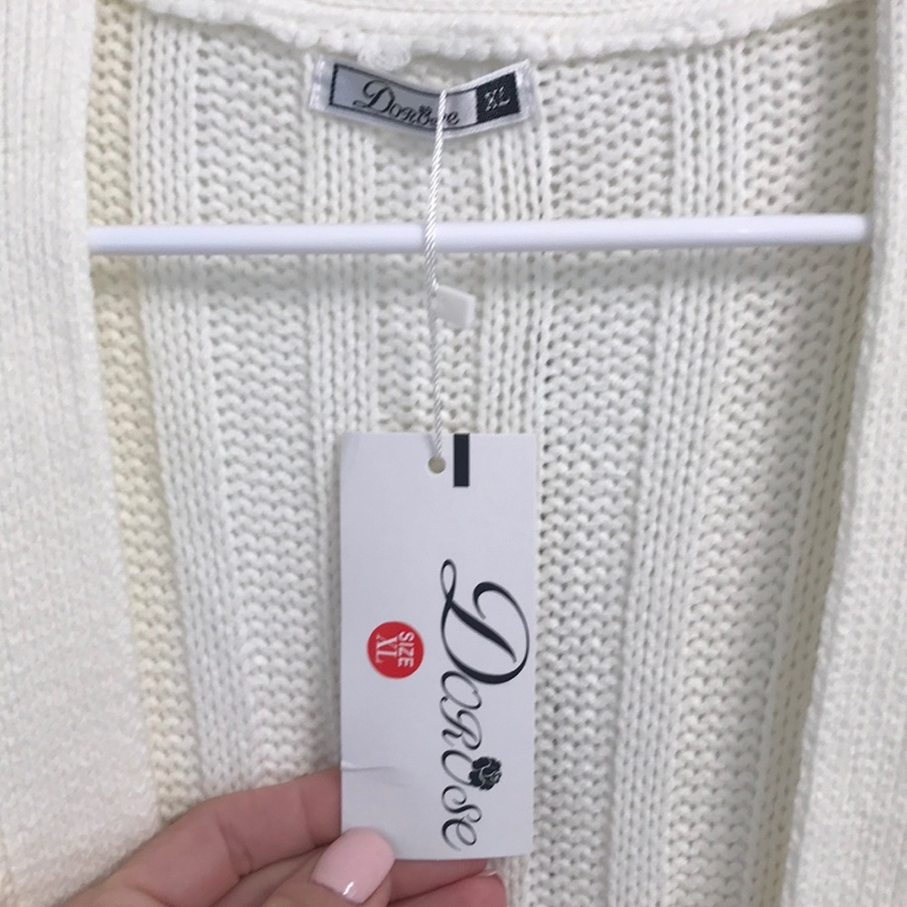 Cardigan - Picture 3 of 4